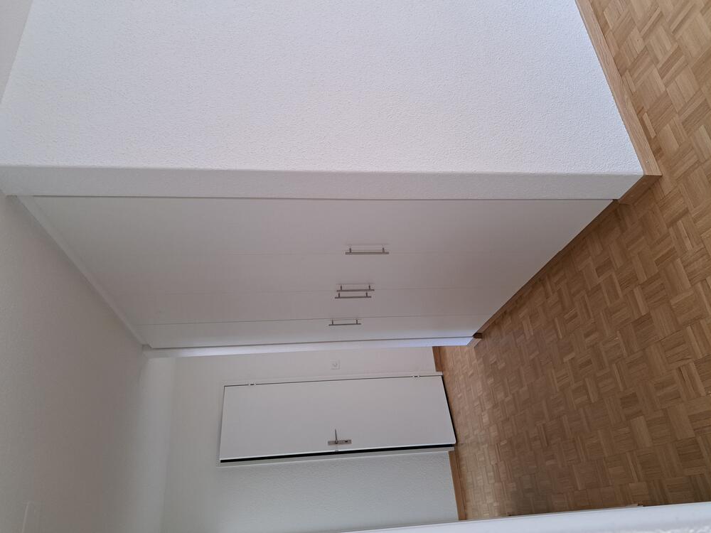 Gang_mit_Einbauchrank.jpg